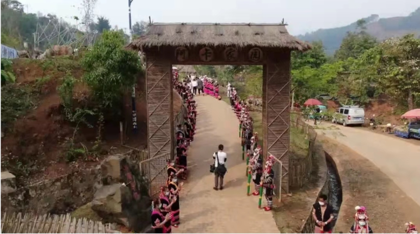 中旅揮灑旅游扶貧筆墨，畫出孟連魅力新顏